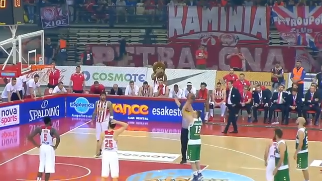 Diamantidis marque les lancers-francs de la victoire